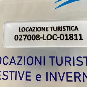 https://ca-francesco-appartamento-contemporaneo.hotelinveneto.com